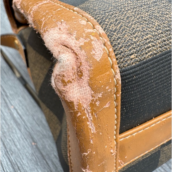 Rare Vintage Checked Fendi Accordion Crossbody Bag - Picture 11 of 16